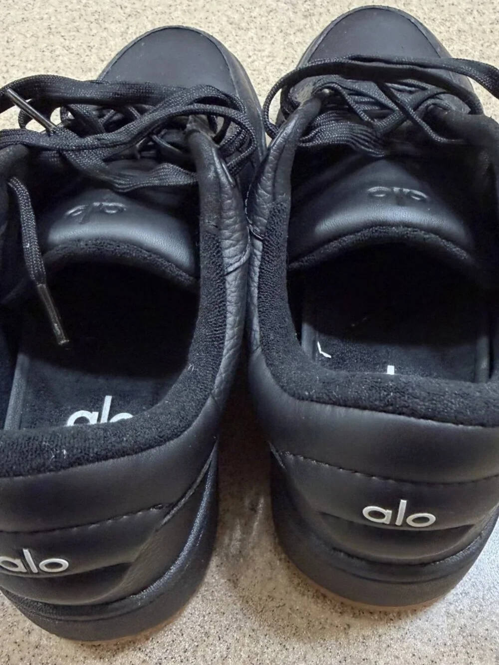 Black ALO size 7.5 Men size 9 Women Unisex Sneakers New without box or tags